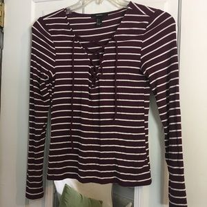 Ribbed Maroon V-Neck, Size L
